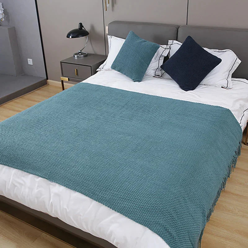 DecorBites™ Cozy Knitted Sofa Blanket with Tassels - Versatile Home Decor and Wrap