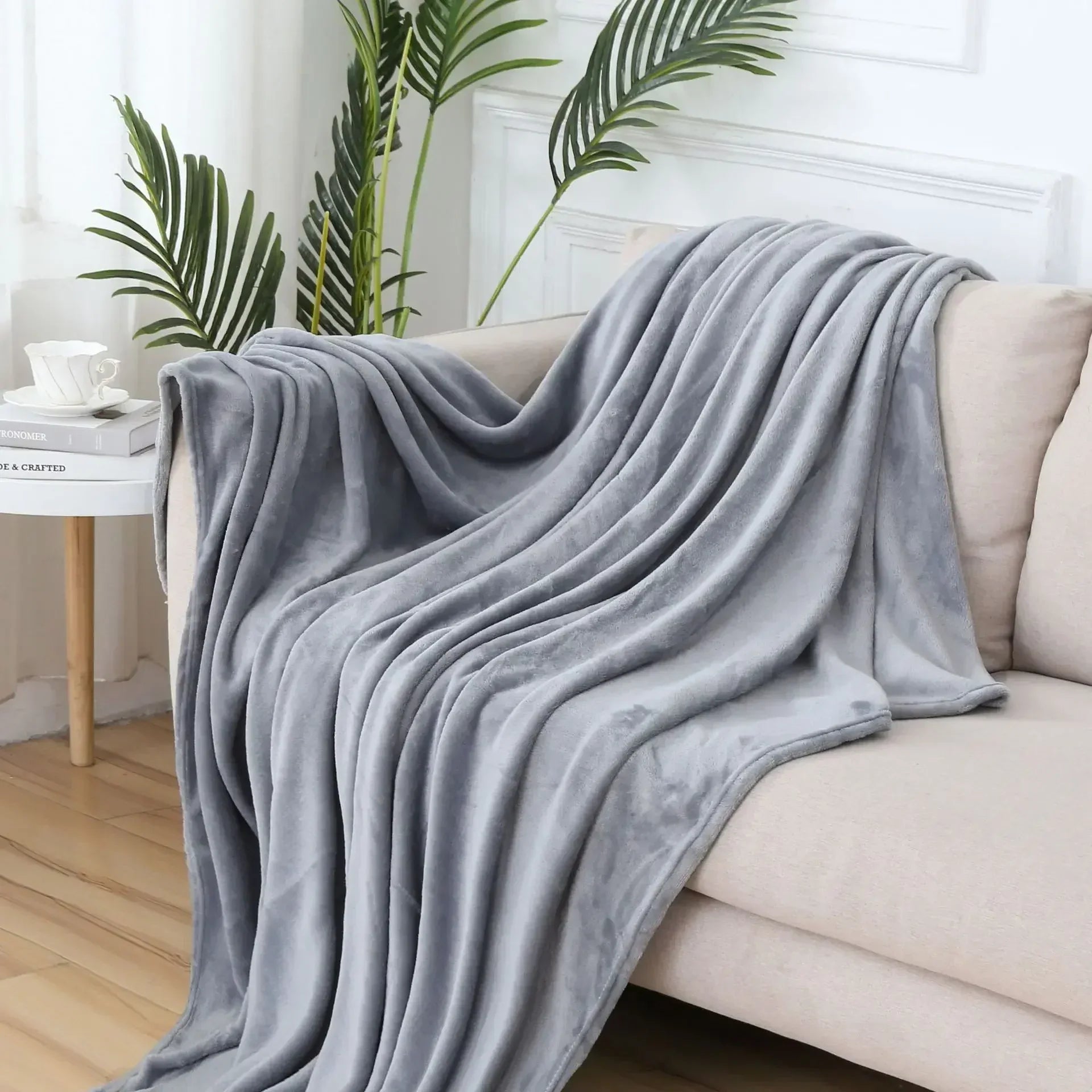 DecorBites™ Cozy Flannel Warm Blanket: Soft Plush Coral Fleece Bed Cover & Shawl