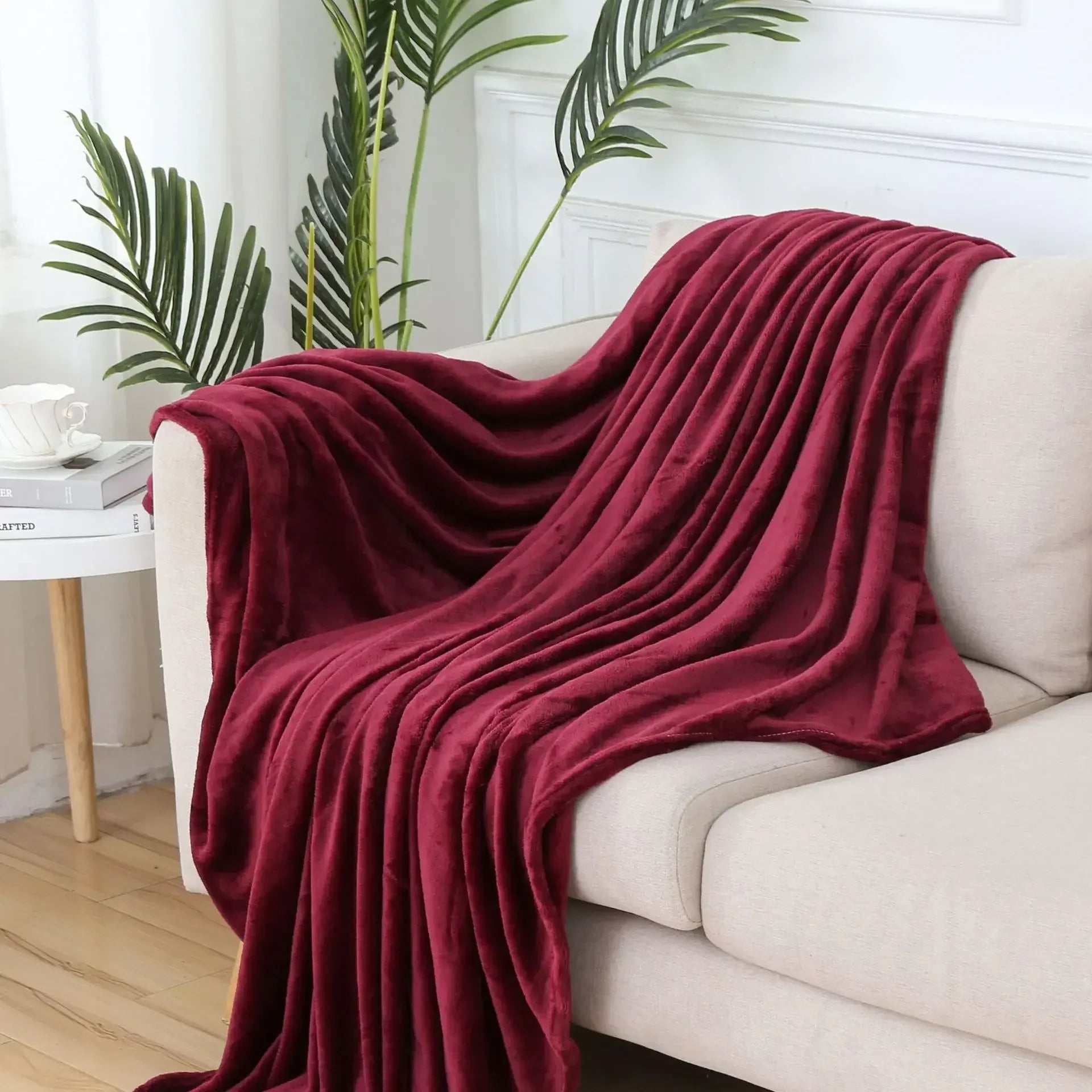 DecorBites™ Cozy Flannel Warm Blanket: Soft Plush Coral Fleece Bed Cover & Shawl