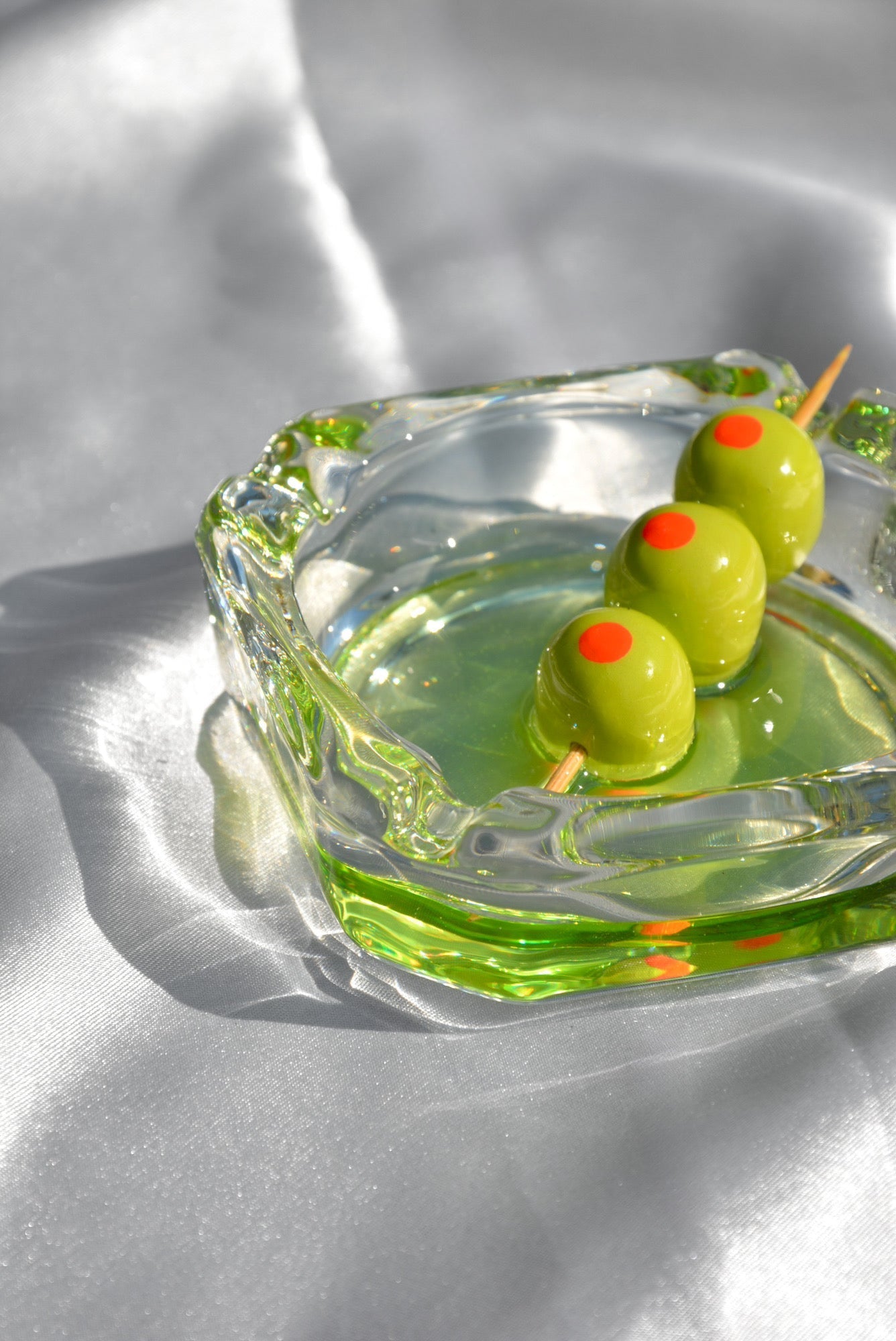 DIRTY MARTINI ASHTRAY